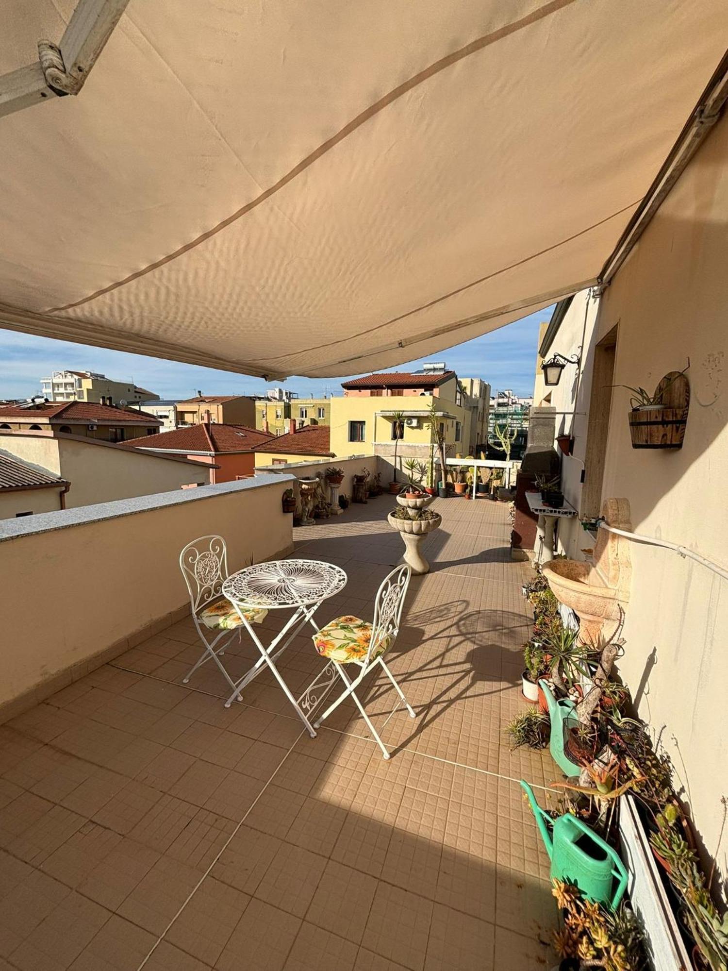 Pm 17 Via Galileo Galilei Guest House Αλγκέρο Εξωτερικό φωτογραφία