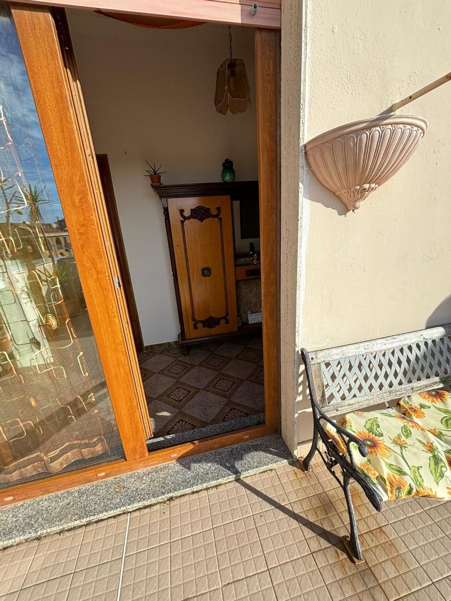 Pm 17 Via Galileo Galilei Guest House Αλγκέρο Εξωτερικό φωτογραφία