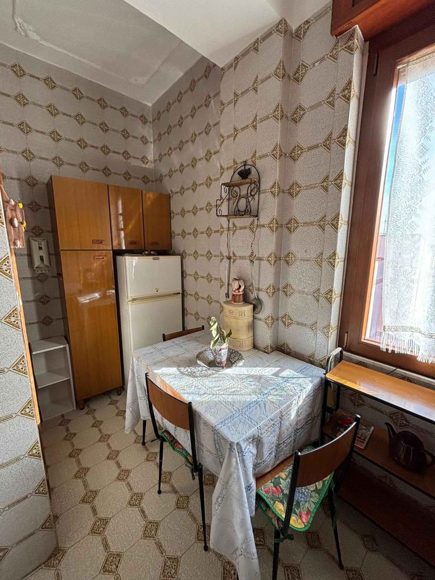 Pm 17 Via Galileo Galilei Guest House Αλγκέρο Εξωτερικό φωτογραφία