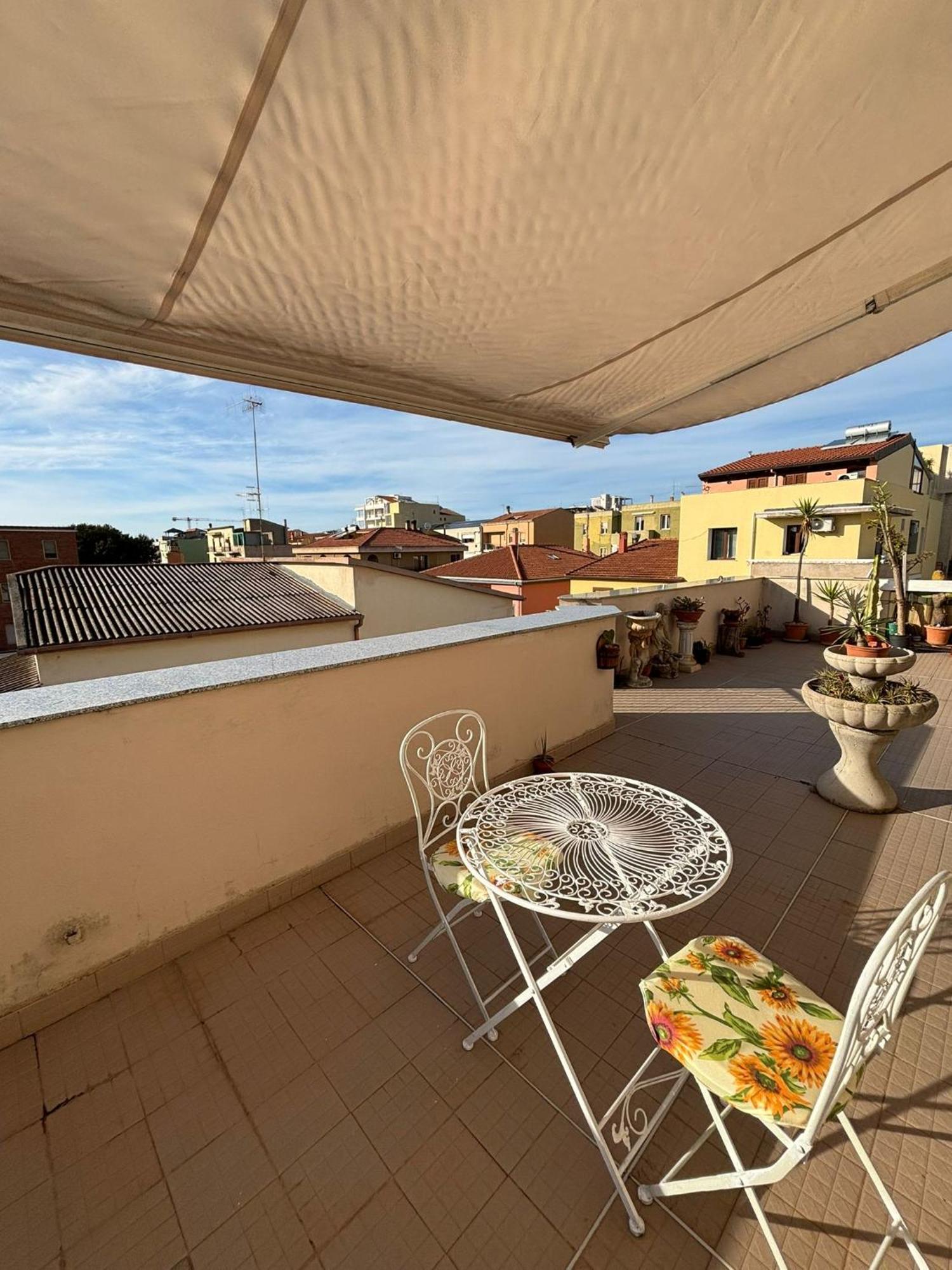 Pm 17 Via Galileo Galilei Guest House Αλγκέρο Εξωτερικό φωτογραφία