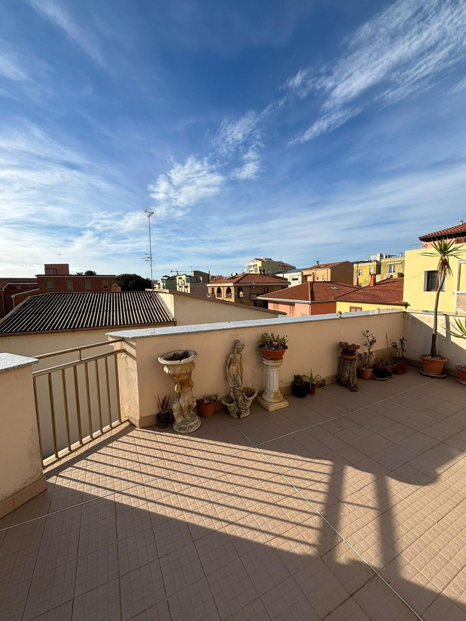 Pm 17 Via Galileo Galilei Guest House Αλγκέρο Εξωτερικό φωτογραφία